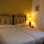فندق La Casa Del Gallo Almeida de Sayago
